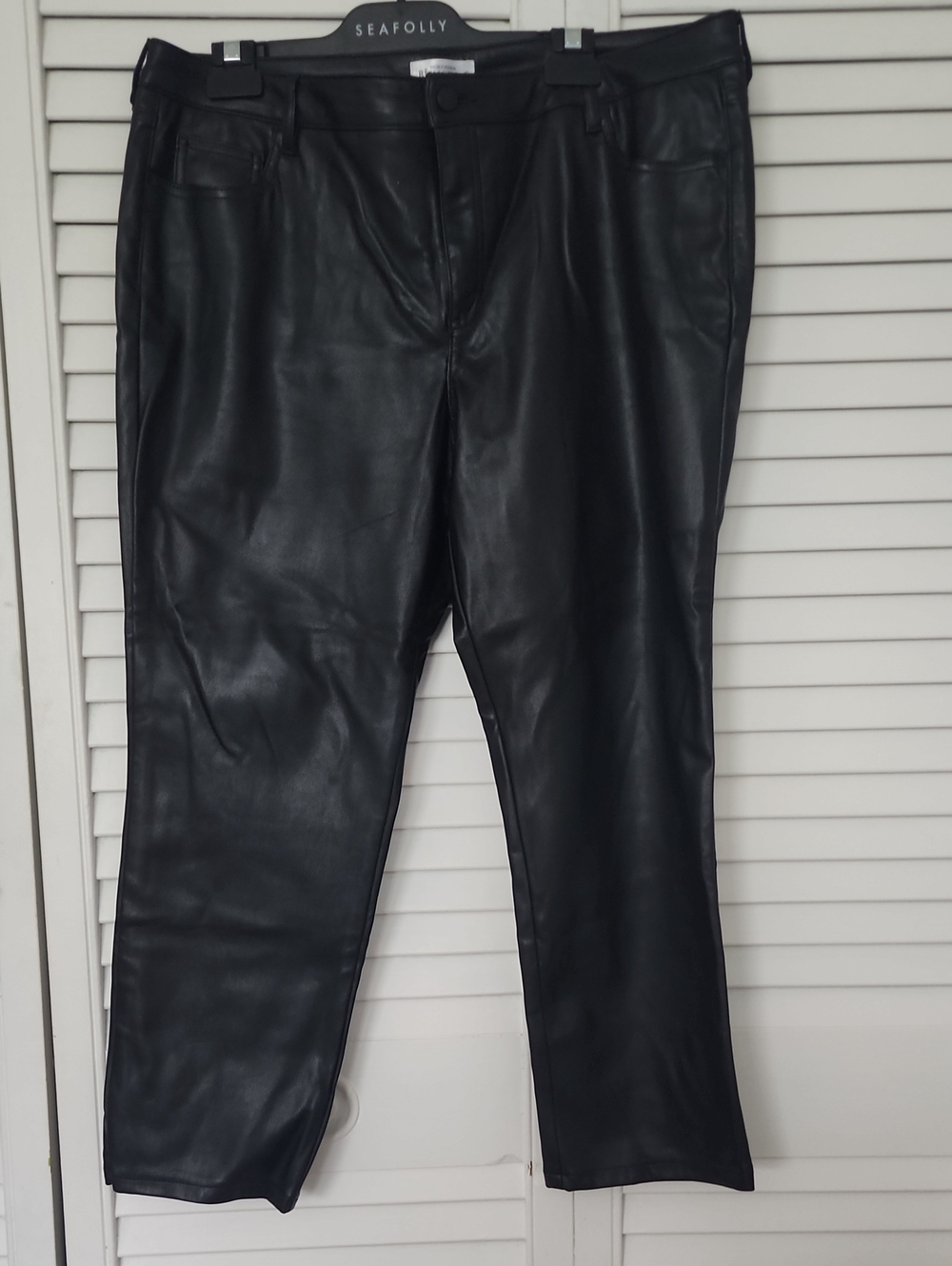 Northern Reflections Women's Black Faux Leather Straight-Leg Jeans